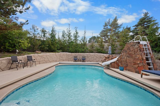 6604 Paddington, Albuquerque, NM 87111