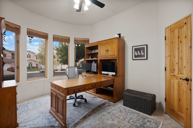 6604 Paddington, Albuquerque, NM 87111