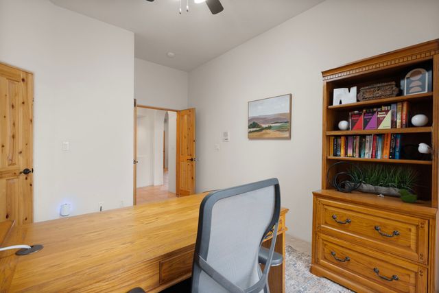 6604 Paddington, Albuquerque, NM 87111