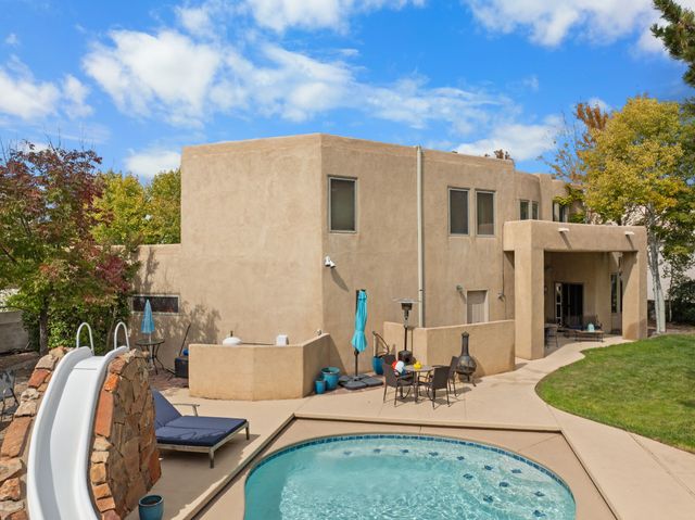 6604 Paddington, Albuquerque, NM 87111