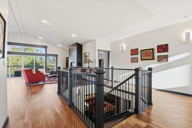 2121 E Cherrytree Ln, Spokane, WA 99203