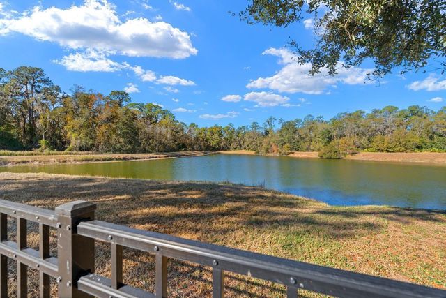 5825 HAWKWOOD COURT, Lithia, FL 33547