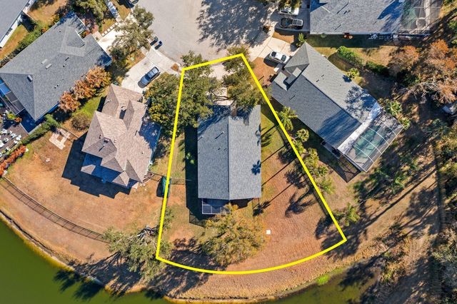 5825 HAWKWOOD COURT, Lithia, FL 33547