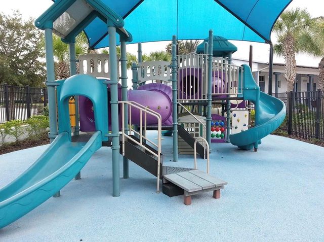 5825 HAWKWOOD COURT, Lithia, FL 33547