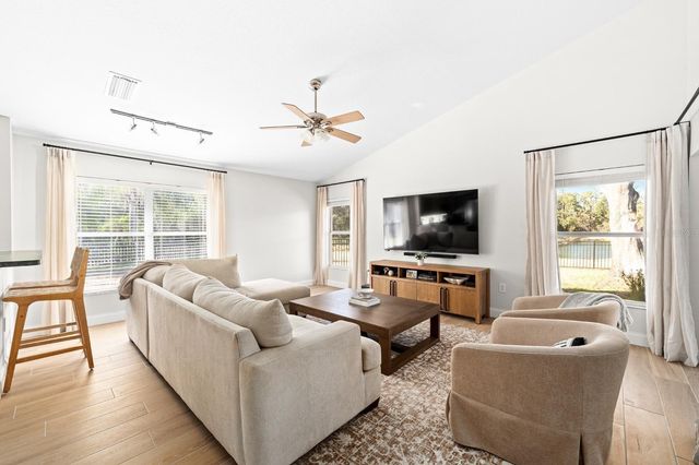 5825 HAWKWOOD COURT, Lithia, FL 33547