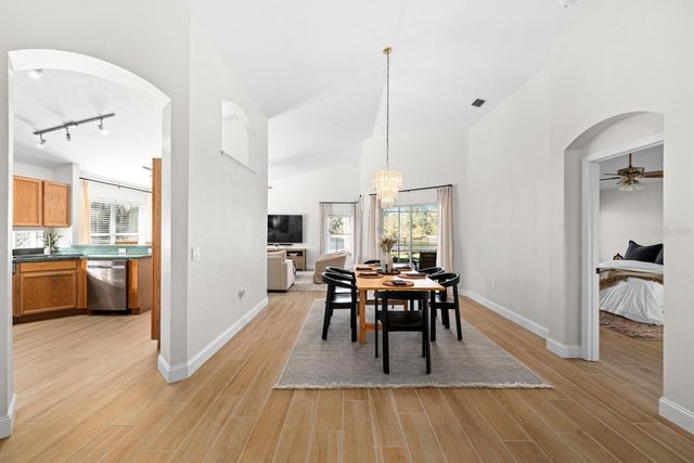 5825 HAWKWOOD COURT, Lithia, FL 33547