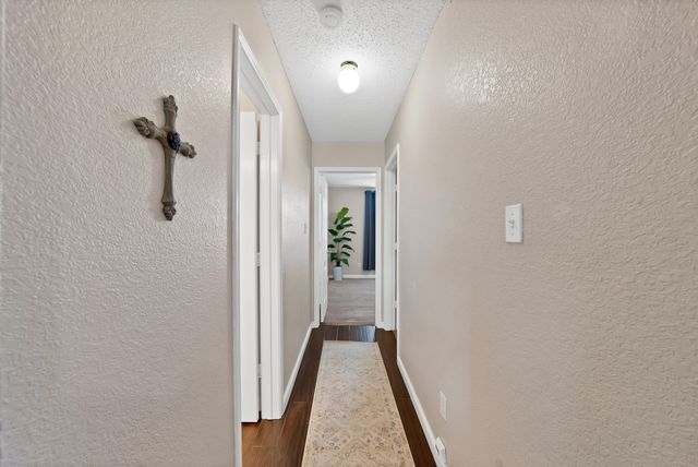 6005 Powder Wood Lane, Arlington, TX 76018