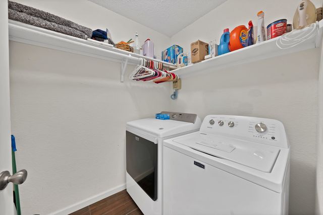 6005 Powder Wood Lane, Arlington, TX 76018