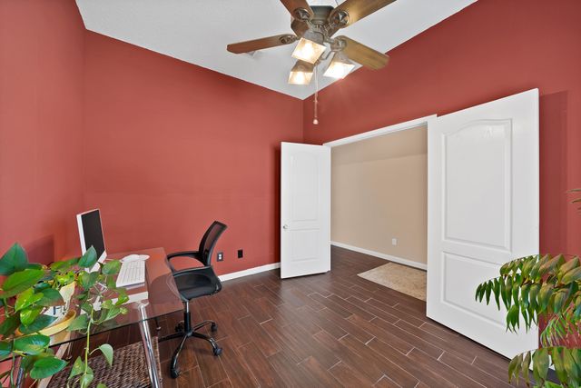 6005 Powder Wood Lane, Arlington, TX 76018