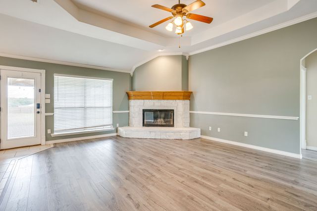 155 Cornerstone Lane, Springtown, TX 76082