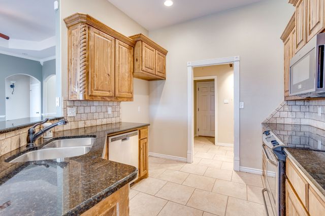 155 Cornerstone Lane, Springtown, TX 76082