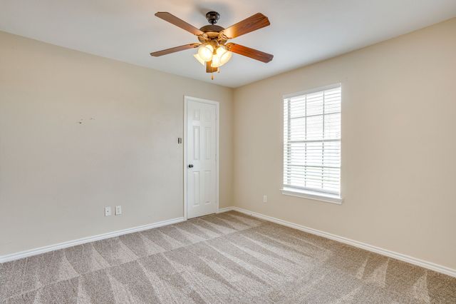 155 Cornerstone Lane, Springtown, TX 76082