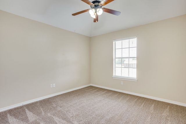 155 Cornerstone Lane, Springtown, TX 76082