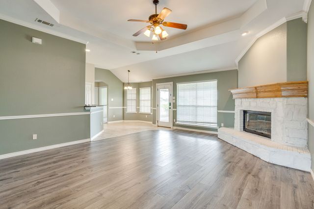 155 Cornerstone Lane, Springtown, TX 76082
