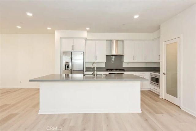 150 Fixie, Irvine, CA 92618