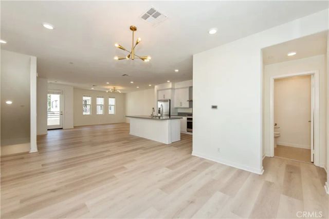 150 Fixie, Irvine, CA 92618