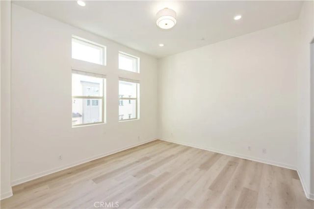 150 Fixie, Irvine, CA 92618