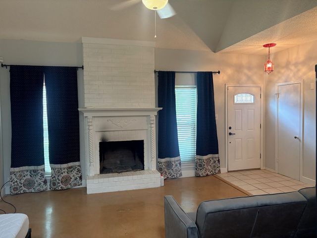 724 Melton Alley, Midland, TX 79705