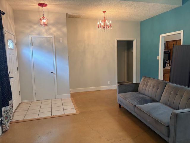 724 Melton Alley, Midland, TX 79705