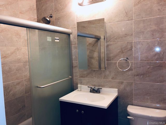 42-31 Colden Street F3EG, Flushing, NY 11355