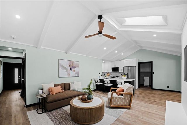 7006 Whispering Creek DR, Austin, TX 78736