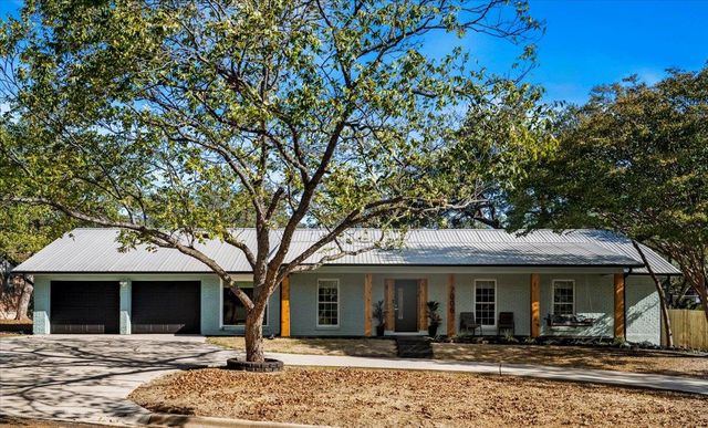 7006 Whispering Creek DR, Austin, TX 78736