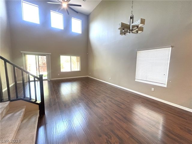 5704 Shadow Bend Drive, Las Vegas, NV 89135