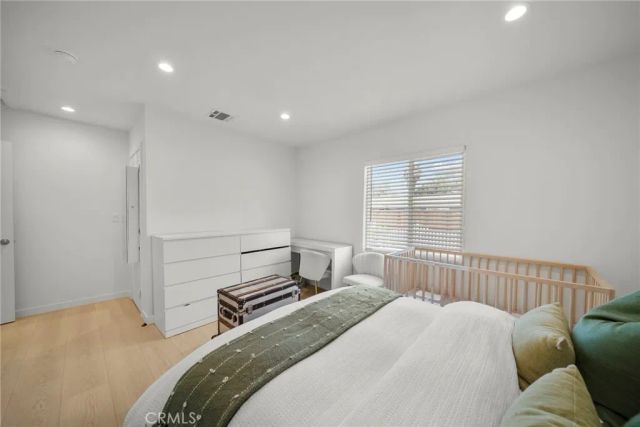 23817 Victory Boulevard, West Hills, CA 91307