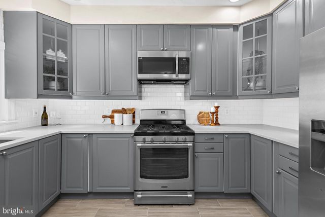 1205 UNION AVE, Baltimore, MD 21211