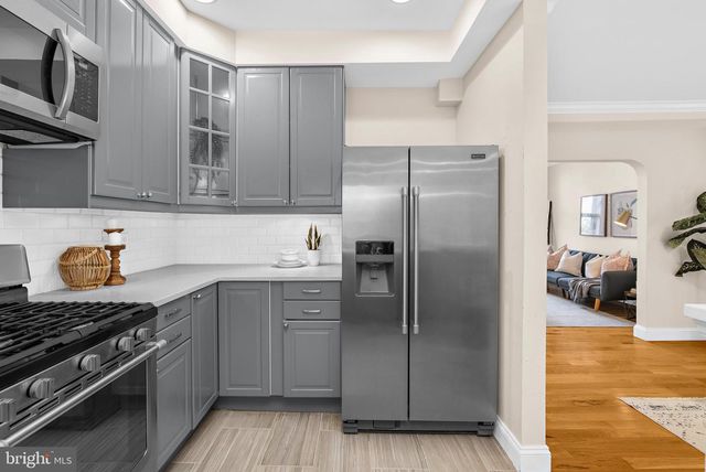 1205 UNION AVE, Baltimore, MD 21211