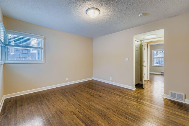 2265 Kentucky Lane, Saint Louis Park, MN 55426