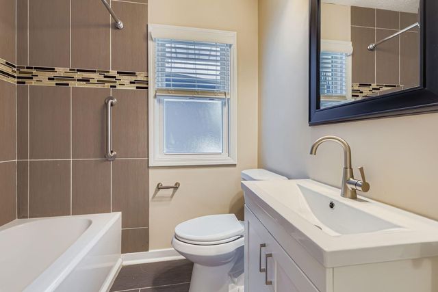 2265 Kentucky Lane, Saint Louis Park, MN 55426