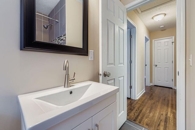 2265 Kentucky Lane, Saint Louis Park, MN 55426