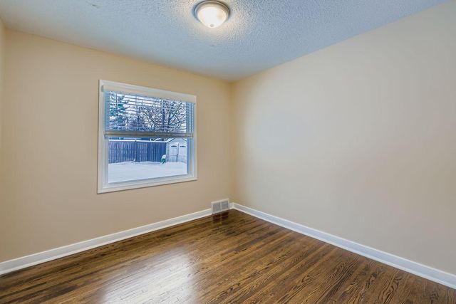 2265 Kentucky Lane, Saint Louis Park, MN 55426