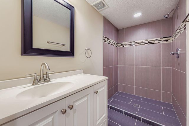 2265 Kentucky Lane, Saint Louis Park, MN 55426