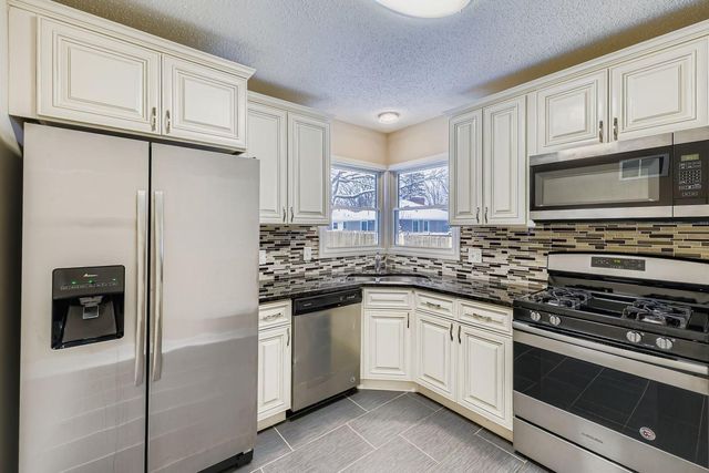 2265 Kentucky Lane, Saint Louis Park, MN 55426