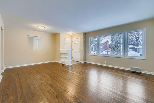 2265 Kentucky Lane, Saint Louis Park, MN 55426