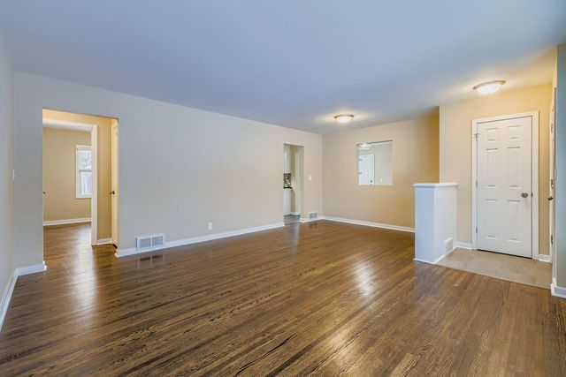 2265 Kentucky Lane, Saint Louis Park, MN 55426