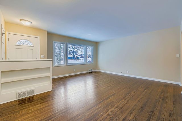 2265 Kentucky Lane, Saint Louis Park, MN 55426