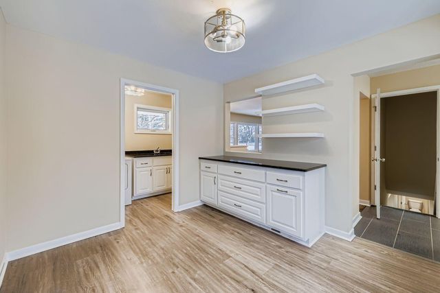 2265 Kentucky Lane, Saint Louis Park, MN 55426