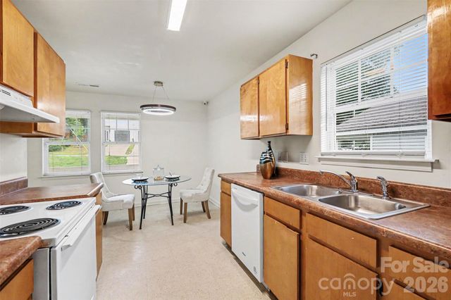 3608 Corbett Street, Charlotte, NC 28208