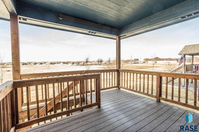 2021 S Haraldson Ave Avenue, Sioux Falls, SD 57106