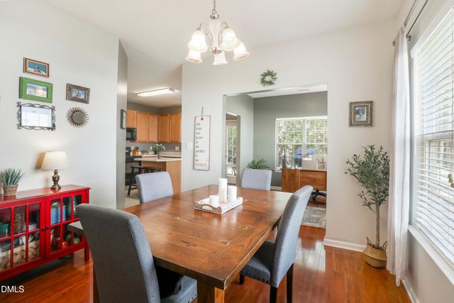 142 Cline Falls Drive, Holly Springs, NC 27540
