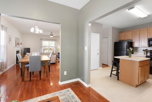 142 Cline Falls Drive, Holly Springs, NC 27540