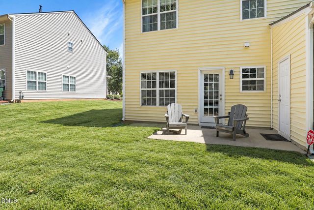 142 Cline Falls Drive, Holly Springs, NC 27540