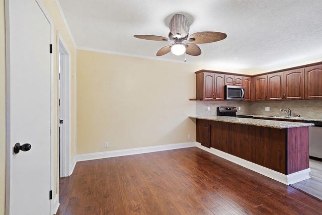 2734 SW 15th Street, Deerfield Beach, FL 33442