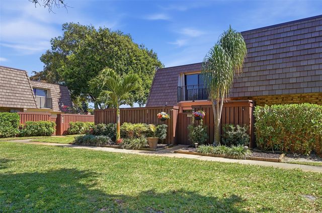 2734 SW 15th Street, Deerfield Beach, FL 33442