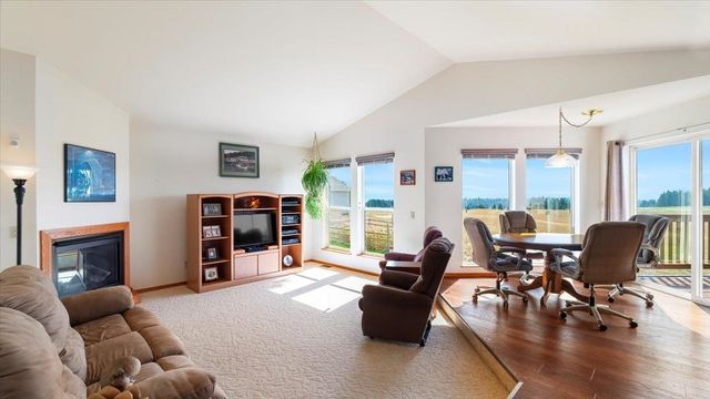 304 E Burk Rd, Colbert, WA 99005