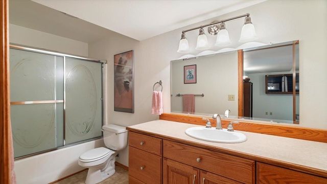 304 E Burk Rd, Colbert, WA 99005