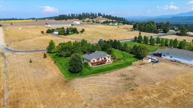 304 E Burk Rd, Colbert, WA 99005